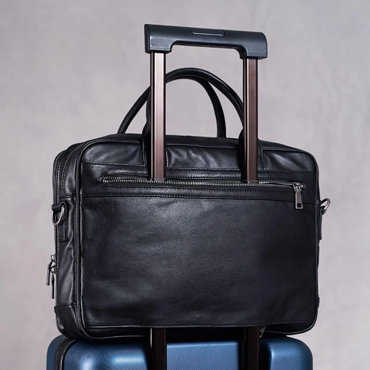 Briefcases Men's Leather Large Messenger Shoulder Bags Laptop Bags Casual Daypacks Carrying Cases 15Inch