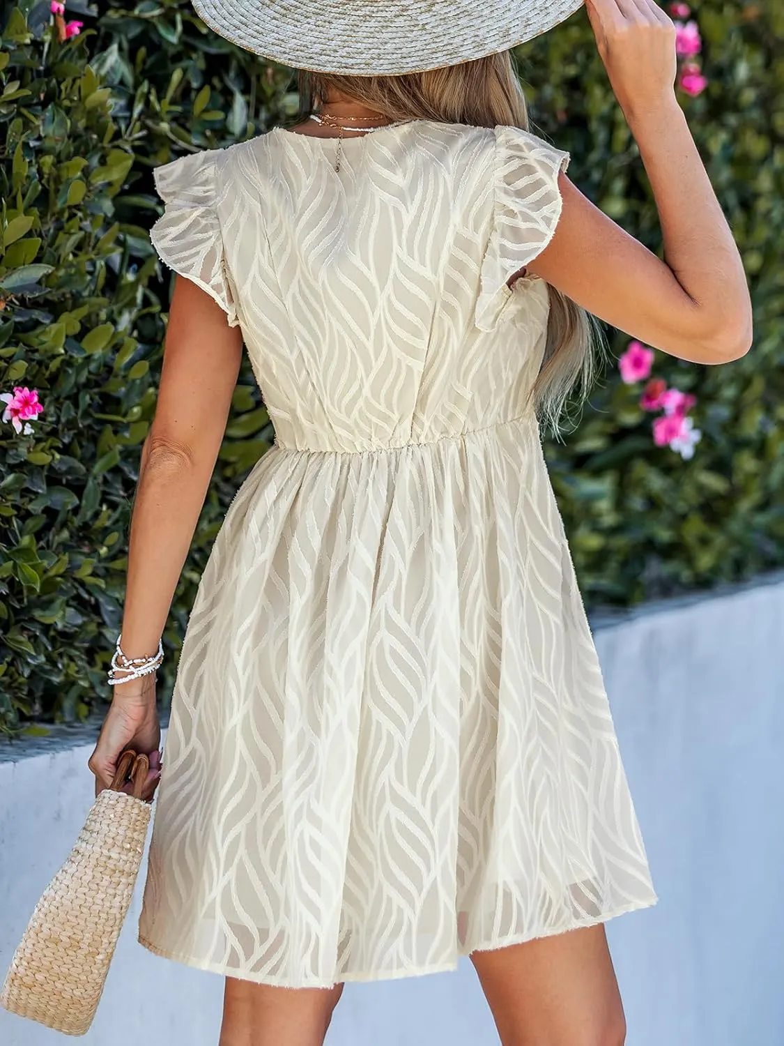 CUPSHE Women Ruffle Summer Dresses 2025 V Neck Flutter Sleeve Smocked Casual Sun Dress Holiday Beach Vacation Mini Dress