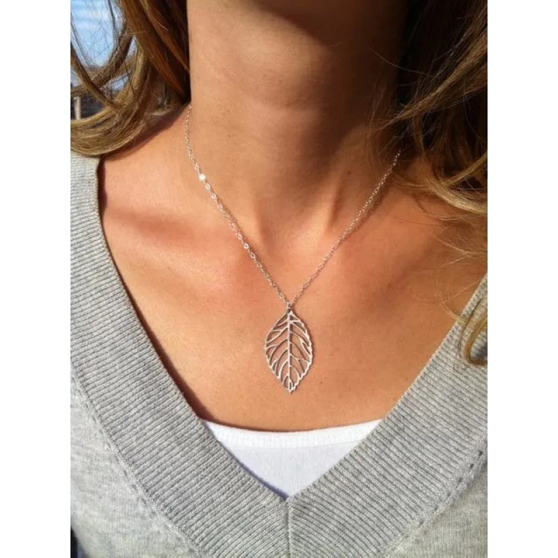 Hot New Lovely Pendant Necklaces