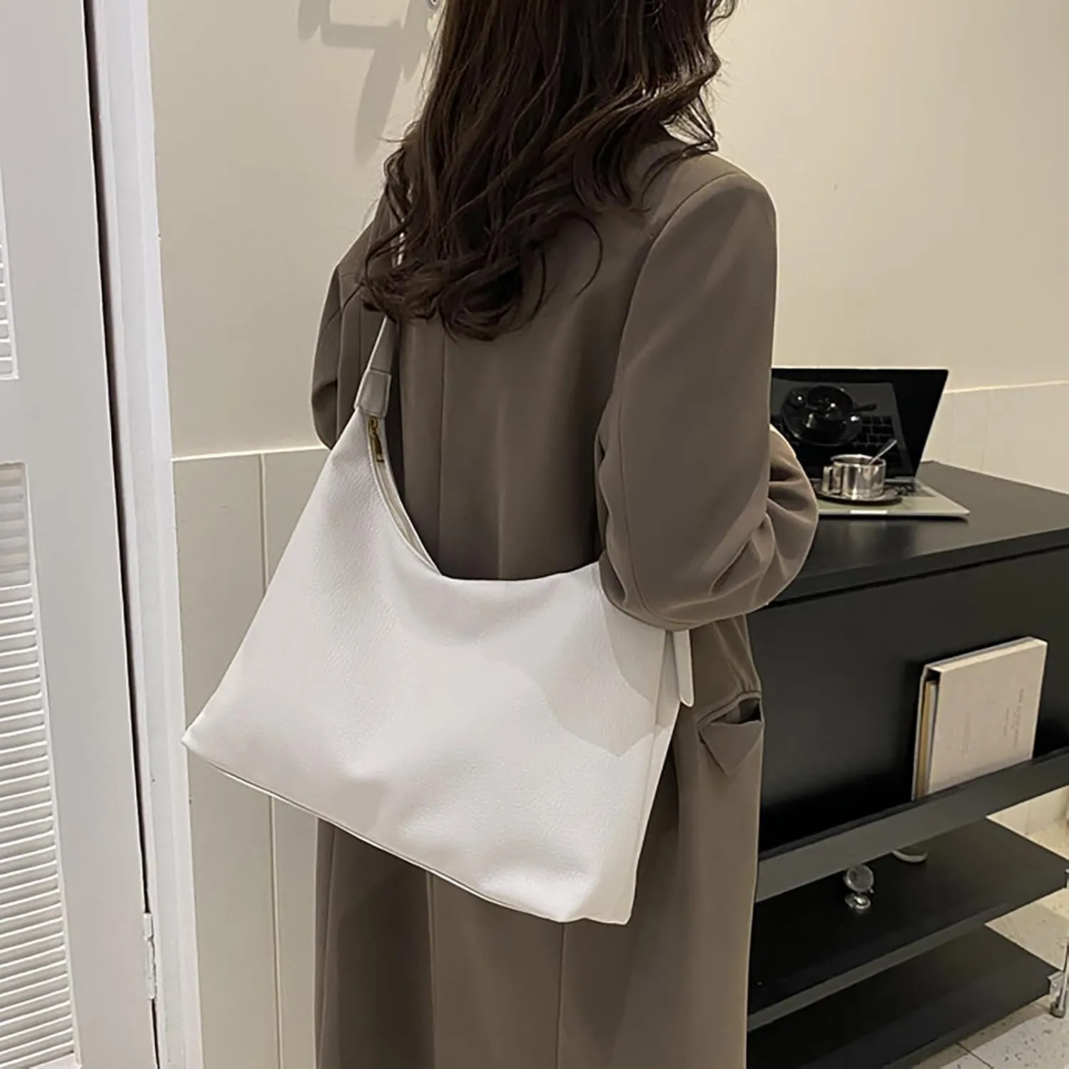 Leather Handbags for Women Soft Patent Leather Large Capacity Casual Vintage Shoulder Bag Crossbody Tote Bags