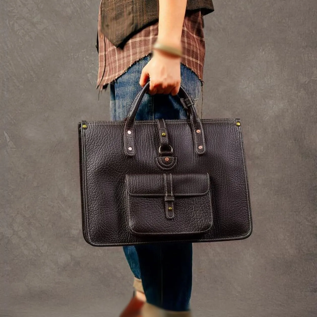 Mens Business Briefcases Handbags Messenger Shoulder Bags Genuine Leather Laptop Bags Carrying Cases Crossbody Bags