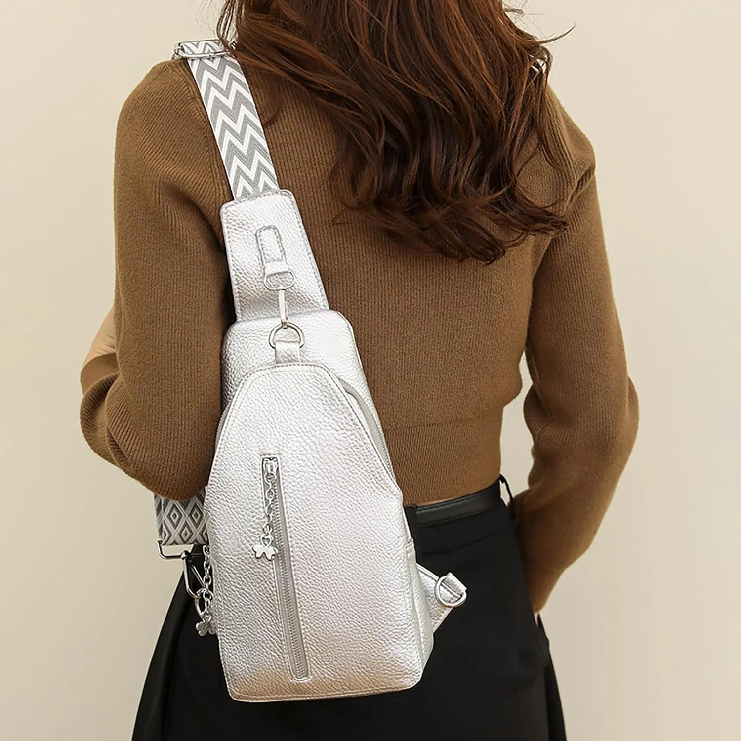 Phone Chest Bags for Women Faux Vegan Leather Small Sling Bag Fanny Pack Crossbody Purse Casual Fashion Travel Purses