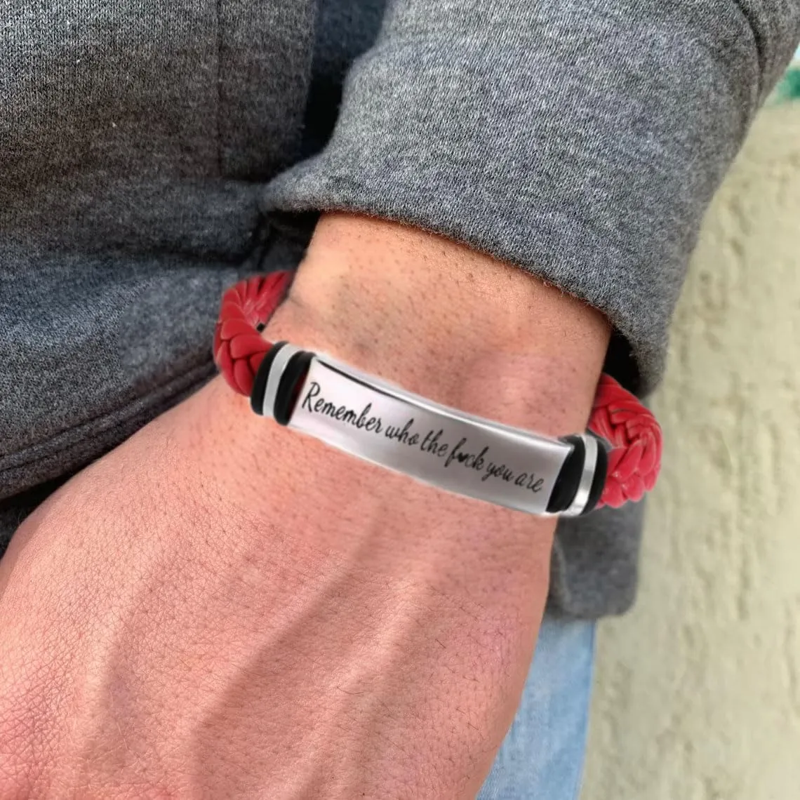 Remember Who The Fck You Are Leather Bracelet Black Braided Stainless Steel Bracelet Unique Inspirational Quote Engraved Bracelets Handmade Jewelry for Son/Dad/Boyfriend/Husband Inspirational Jewelry for Woman Man