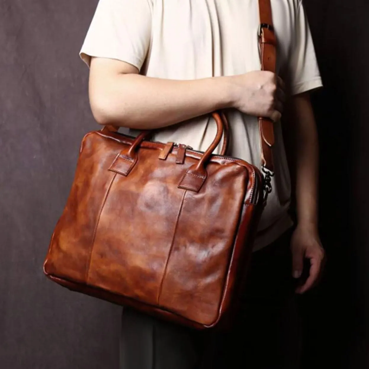 Retro Handbags Mens Business Briefcases Laptop Bags Messenger Shoulder Bags Genuine Leather Travel Bags
