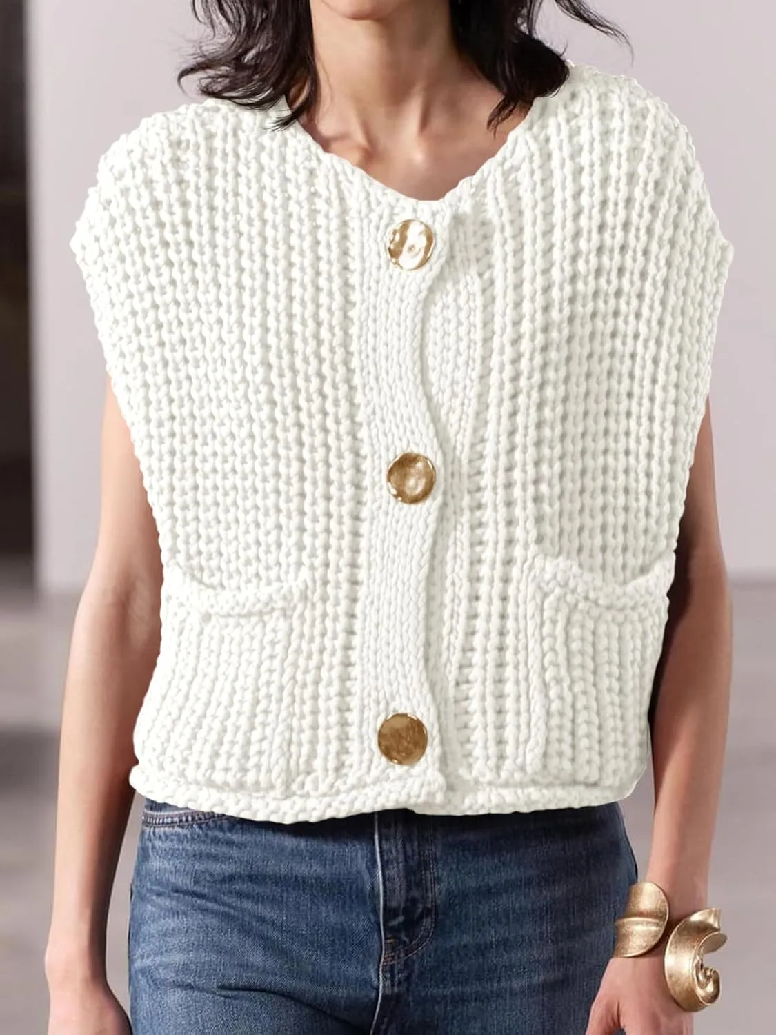 Saodimallsu Womens Sleeveless Cropped Sweater Vest Crochet Chunky Knit Button Down Cardigan Vests Tops with Pockets