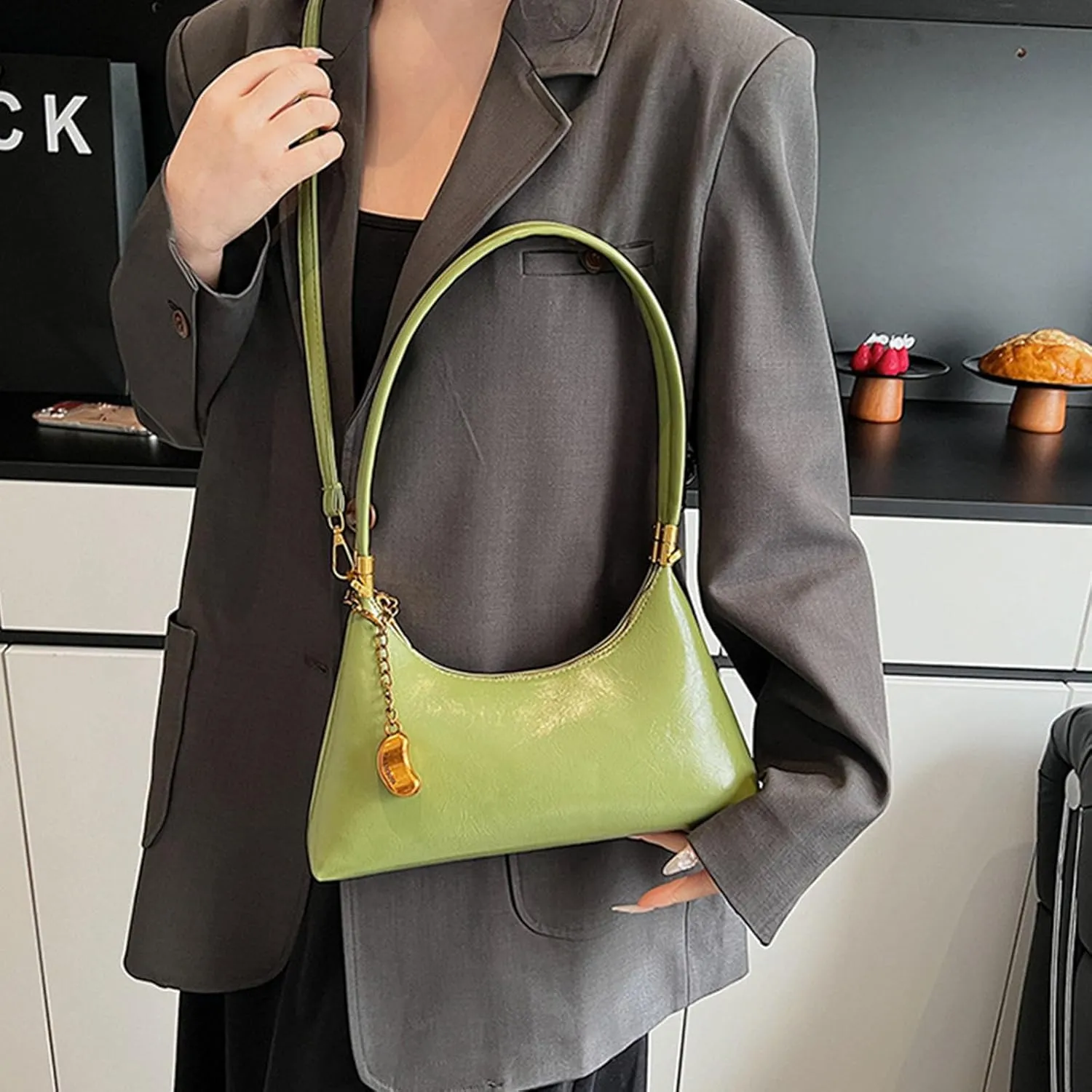 Small Hobo Shoulder Bag for Women 2025 - PU Leather Crossbody Purse with Detachable Strap | Trendy Vintage Crescent Bag