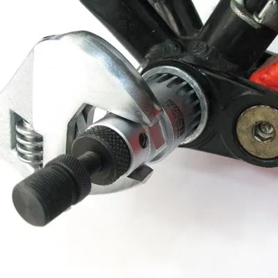 Socket Holder