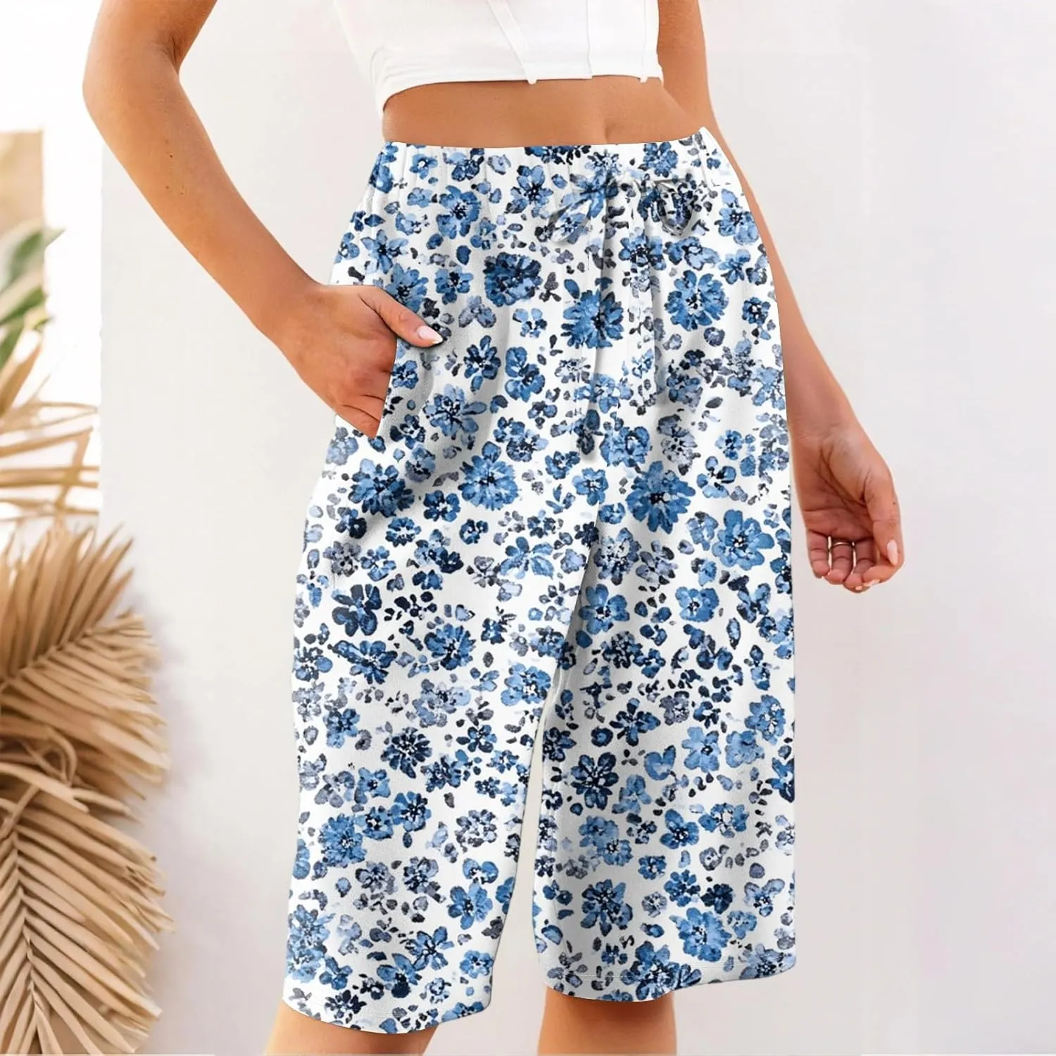 Summer Beach Pants for Women High Waisted Loose Fit Pants Elastic Floral Print Knee Length Bermuda Shorts Pockets 2025