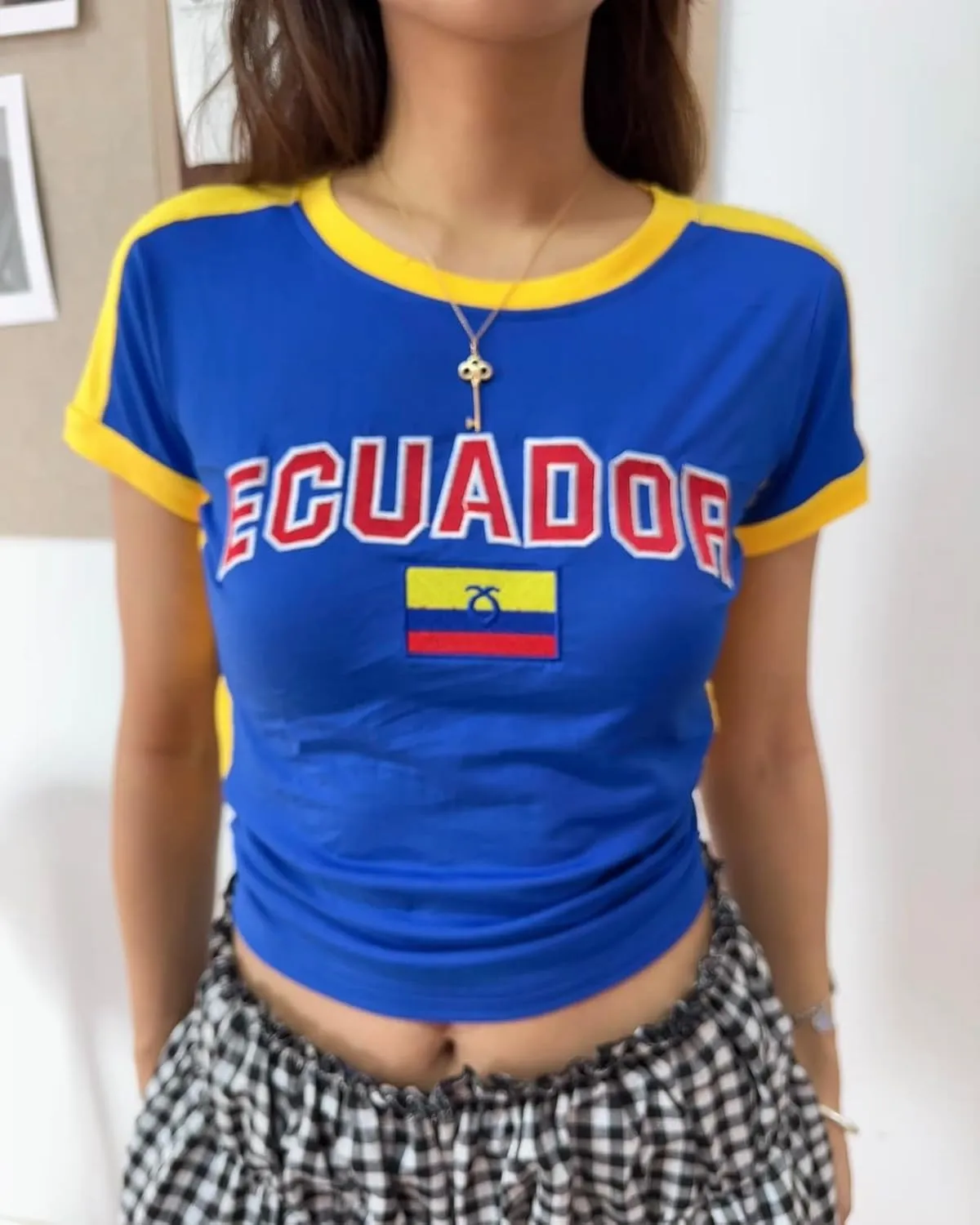 Vintage Graphic Baby Tees for Women Brazil Shirt Y2k Tops Baby Crop Tees 90s Summer Going Out Tops Streetwear Shirts