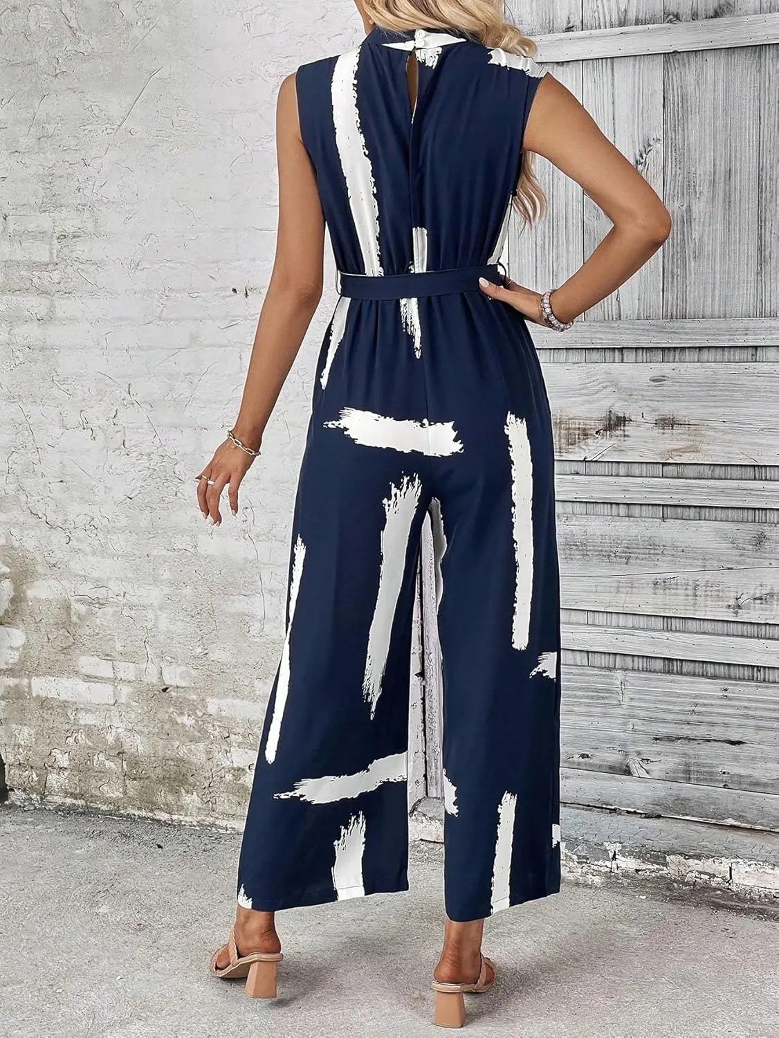 WDIRARA Women's All Over Printed Knot Front Sleeveless Summer Casual Straight Leg Jumpsuits