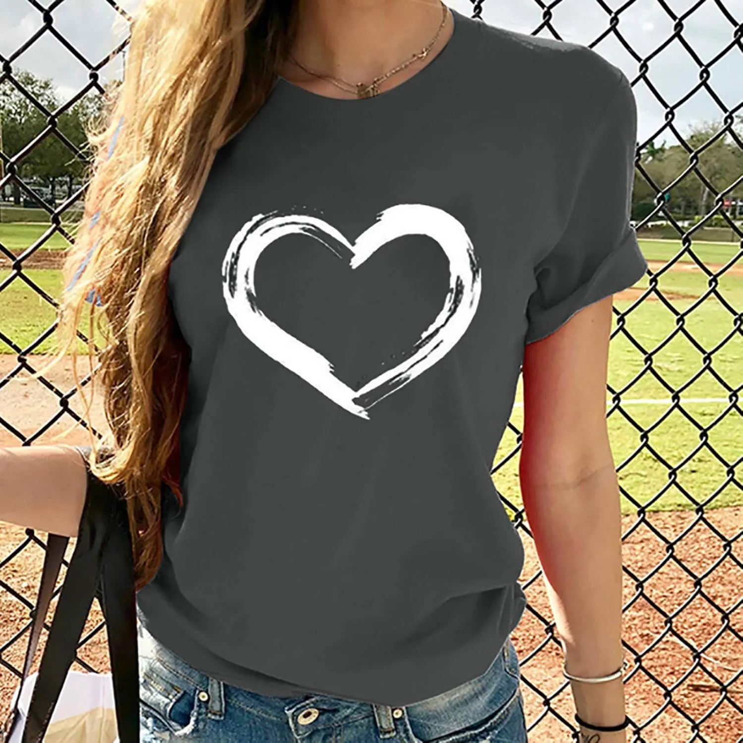 Women Love Heart Graphic Tees Shirt Short Sleeve Tops Tshirts Regular Fit Tunic Blouse Cute Funny Gift Clothes 2023