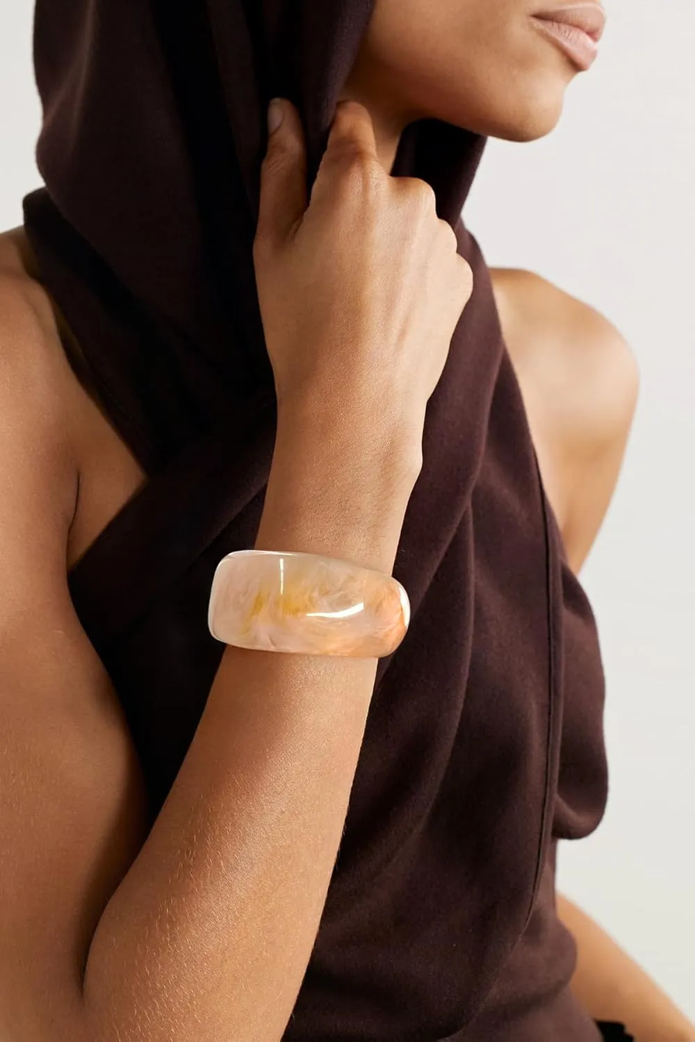 WOWORAMA Acrylic Resin Bracelet for Women Wide Chunky Statement Bangle Bracelets Wristband Acetate Mottled Cuff Bracelets Irregular Geometric Plastic Bracelet